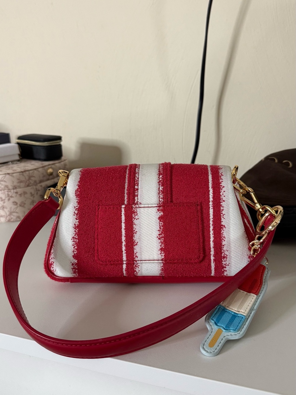 Jacquemus Crossbody Bag from the "Les Rayures" collection - Picture 11 of 12